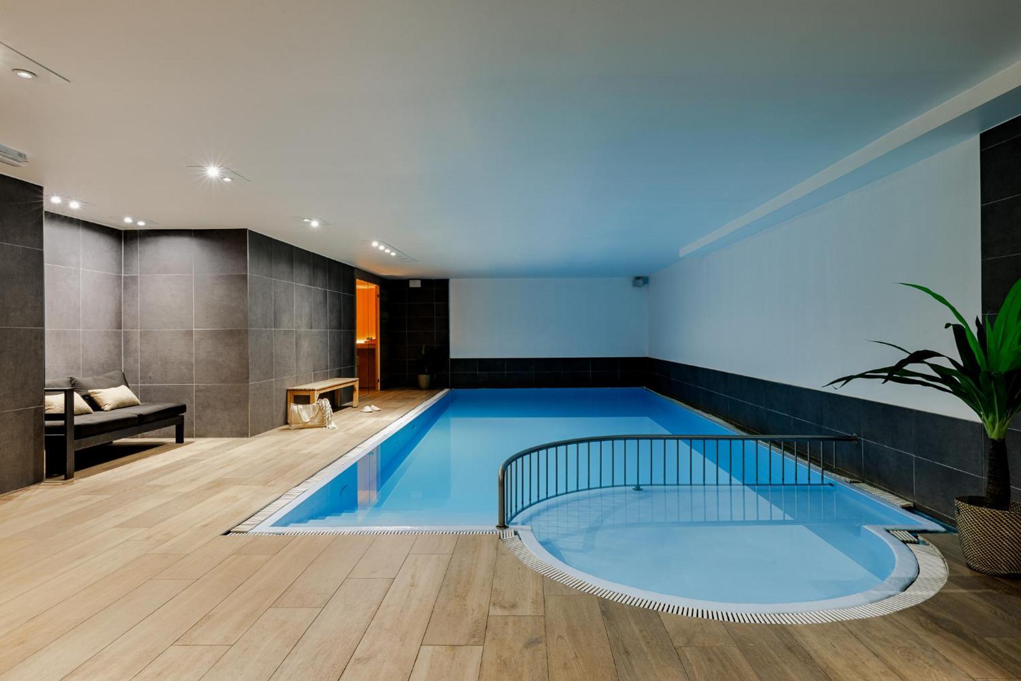 Hotel Saint Sauveur By Wp Hotels Blankenberge Exterior photo